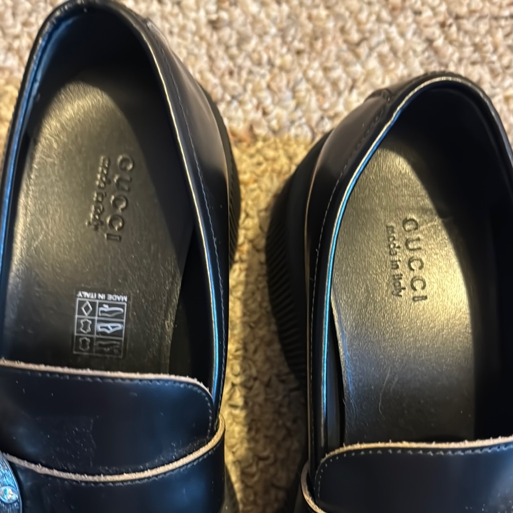 💯 Authentic Gucci Black Loafers with Crystal tiger head Buckle - Picture 2 of 7